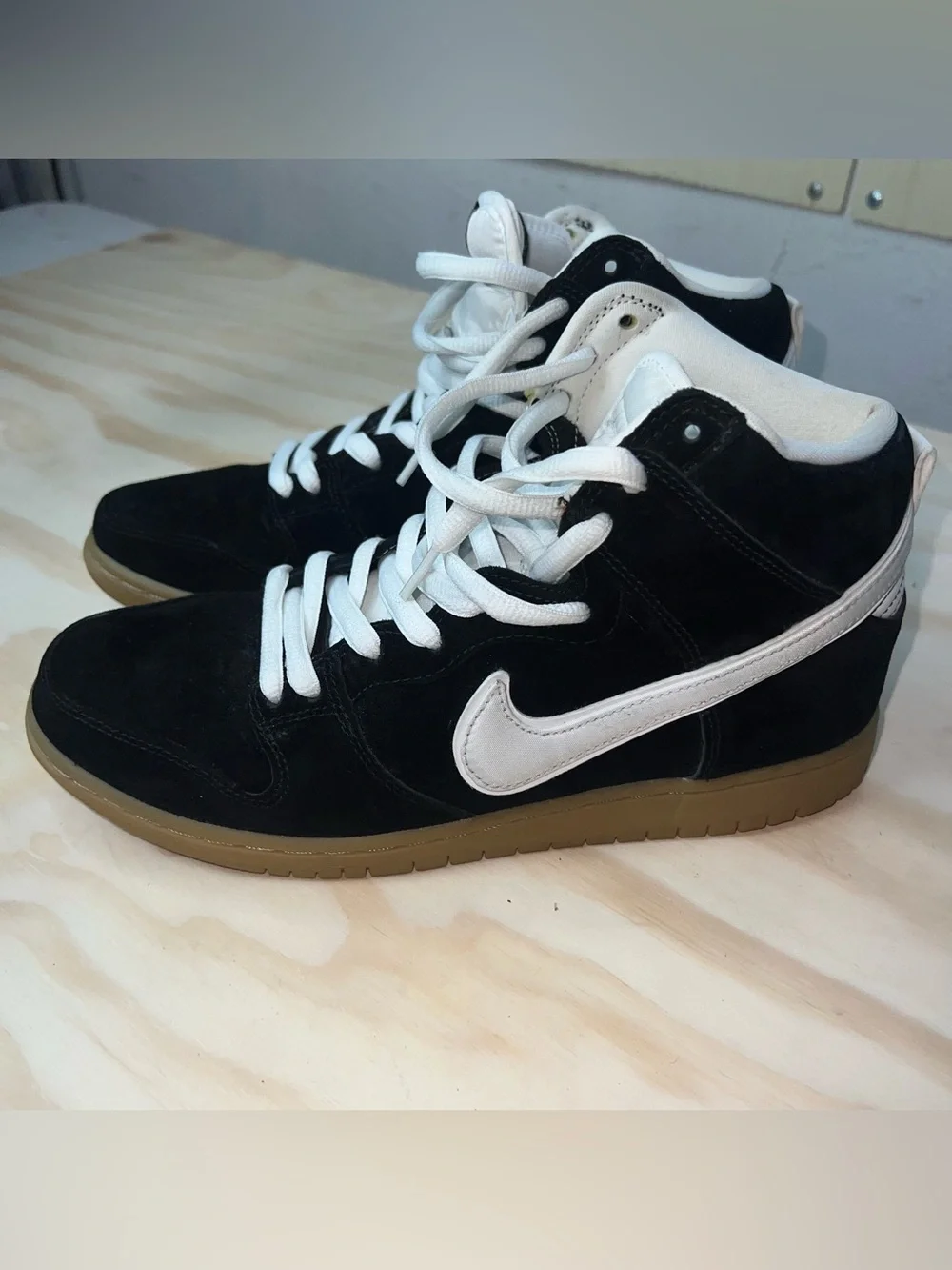Nike euc